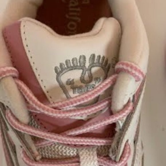 California Toes Open shoe ready for some f… - Picture 4 of 8